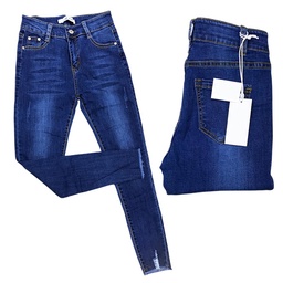 Pantalon para dama A&J celeste estilos surtidos