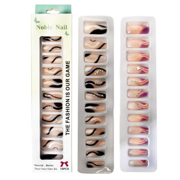 Set de Uñas Caja Aqua The Fashion Is Our Game Noble Nails 12pcs